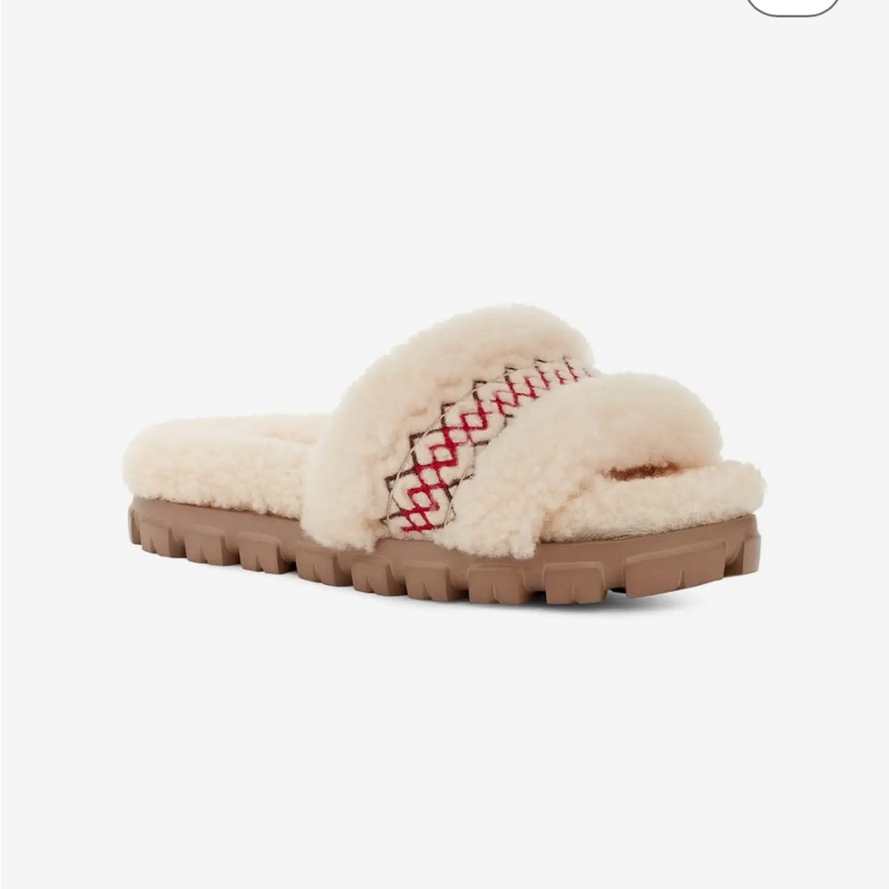 Ugg Cozetta Braid